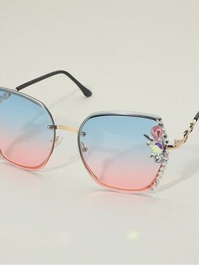 Crystal Blossom Gradient Square Sunglasses - Pink Blue